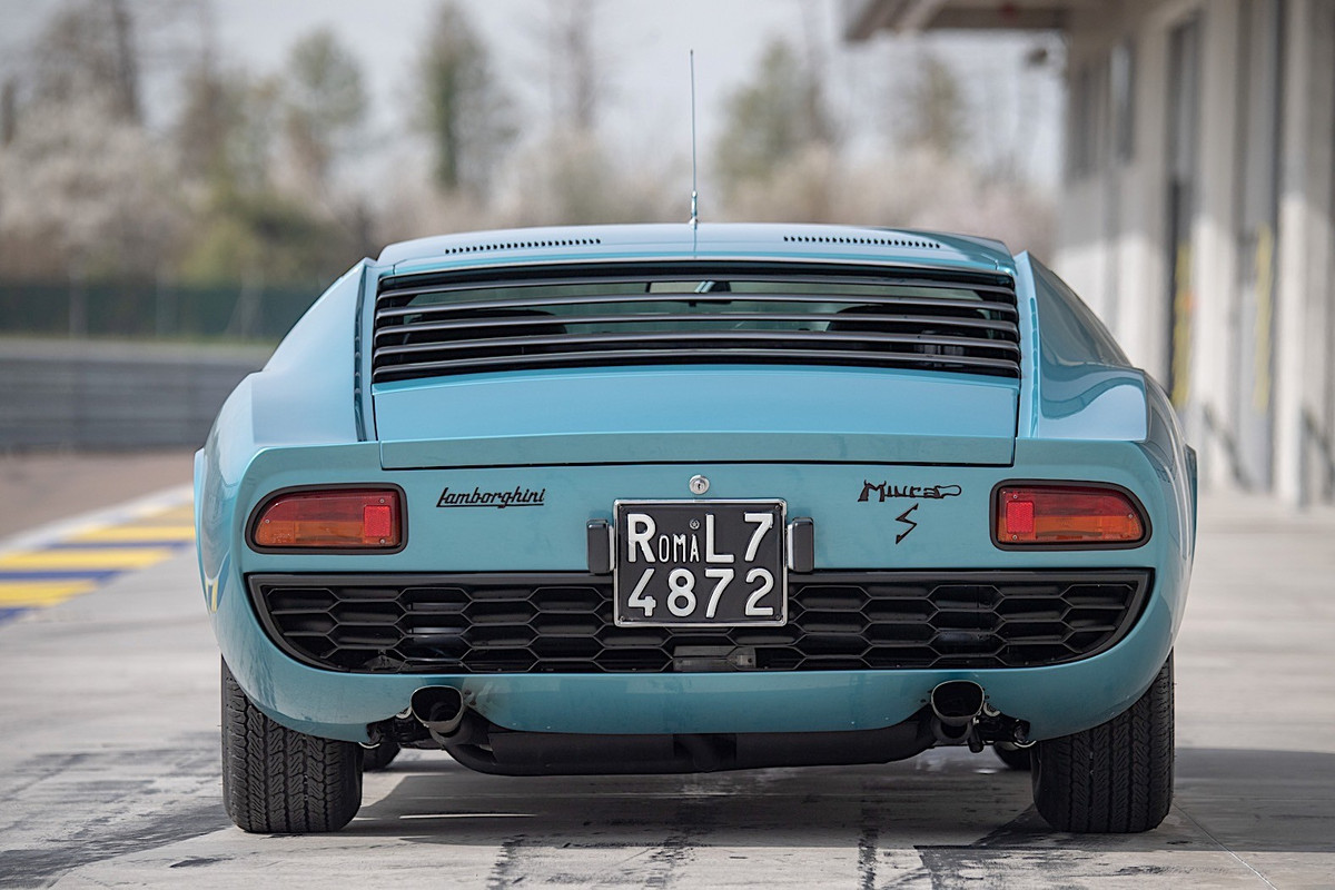 Lamborghini Miura P400 S (9)