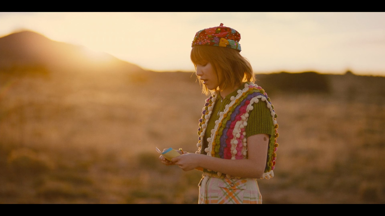 Stargirl (2020) (1080p DSNYP WEB-DL x265 10bit EAC3 5.1 - HxD) [