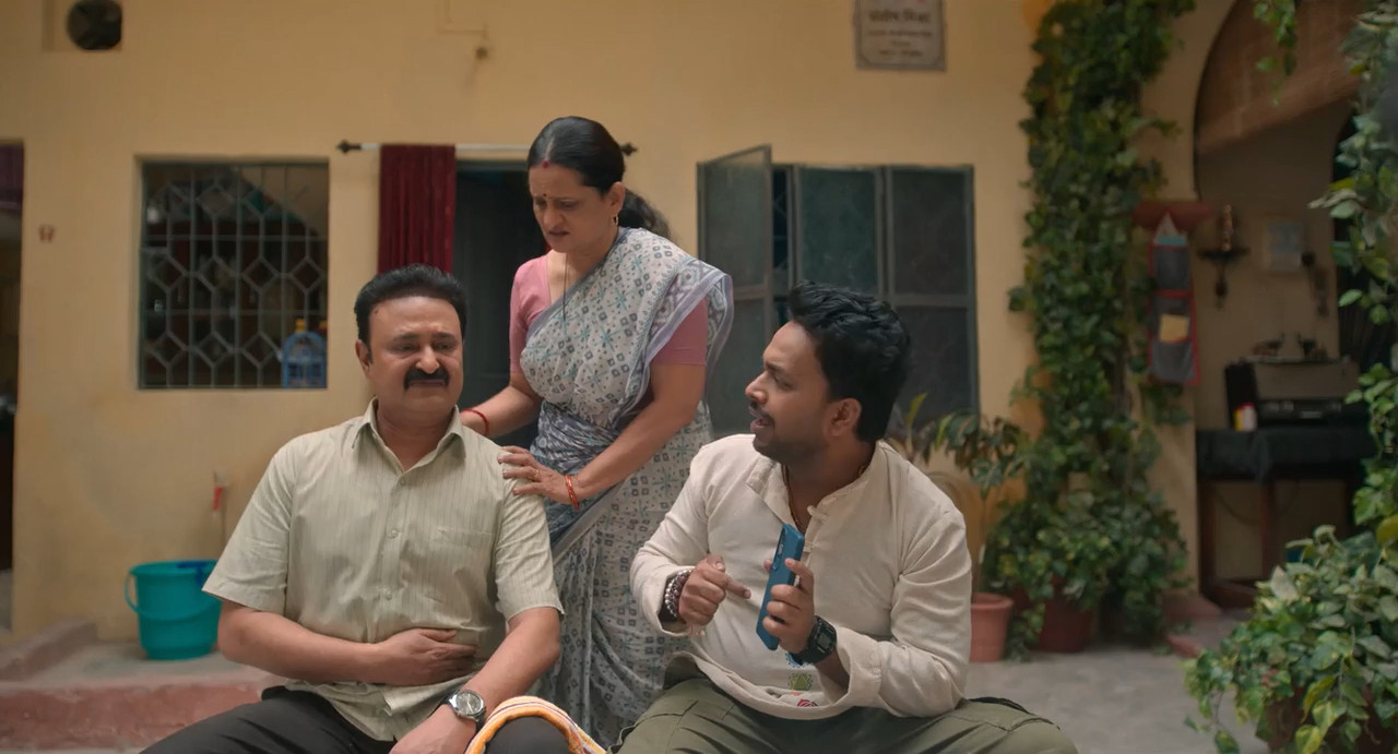 Gullak 2026 WebRip Season 5 [Hindi + Tamil + Telugu + Malayalam + Kannada] 480p 720p ESub Screenshot