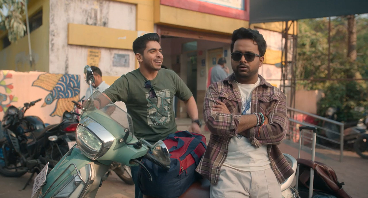 Gullak 2026 WebRip Season 5 [Hindi + Tamil + Telugu + Malayalam + Kannada] 480p 720p ESub Screenshot