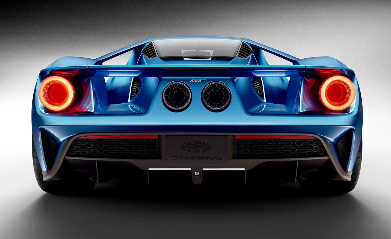 5476FCE3-7615-4B7C-B746-50275FADB8D2