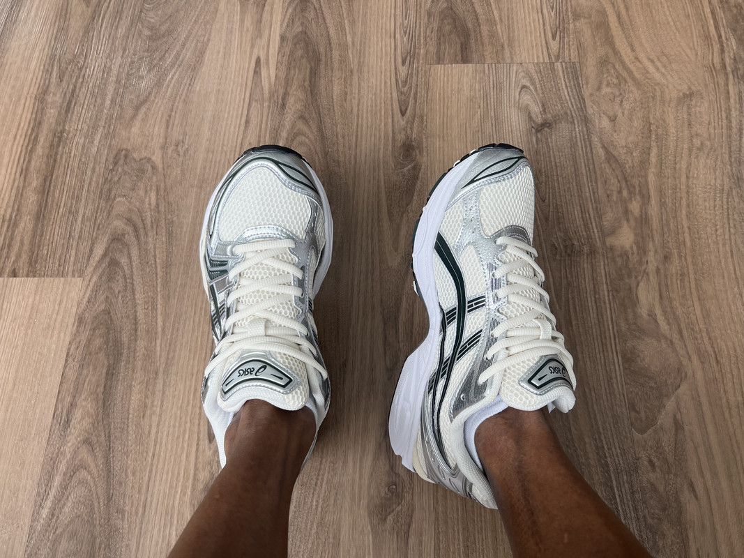 BCE5C45D-B135-4BAD-AD81-0D4C87AC6EF8