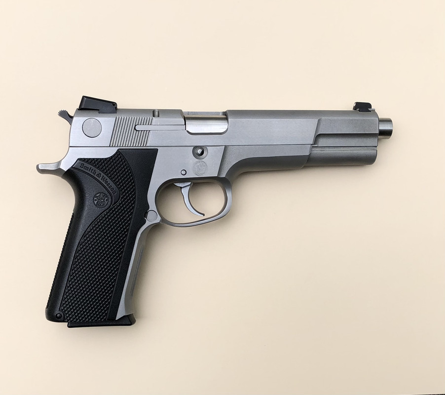 4AFAAB29-4CFC-403A-8B9F-F85BFECFA2E8