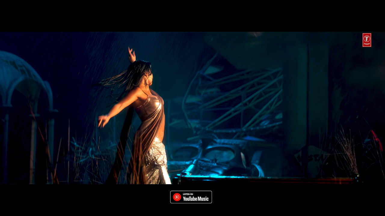 Tip Tip Song- Sooryavanshi - Akshay Kumar, Katrina Kaif 4k.mp4_snapshot_01.13.123