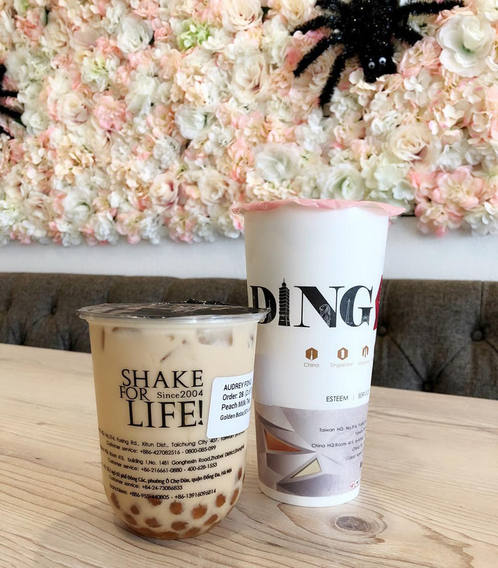 43817495_2115818988436364_3585356475055509033_n