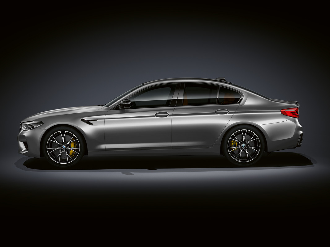 P90300377_highRes_the-new-bmw-m5-compe