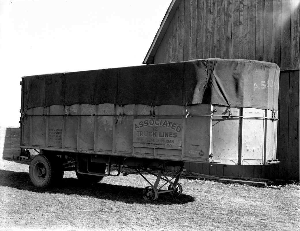 gmc-37-western-michigan-transportation-associated-truck-lines-apr-38