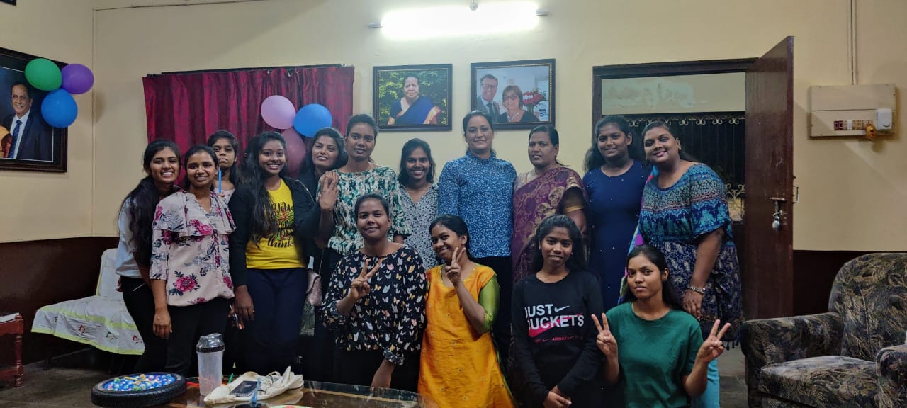 A team of girl students