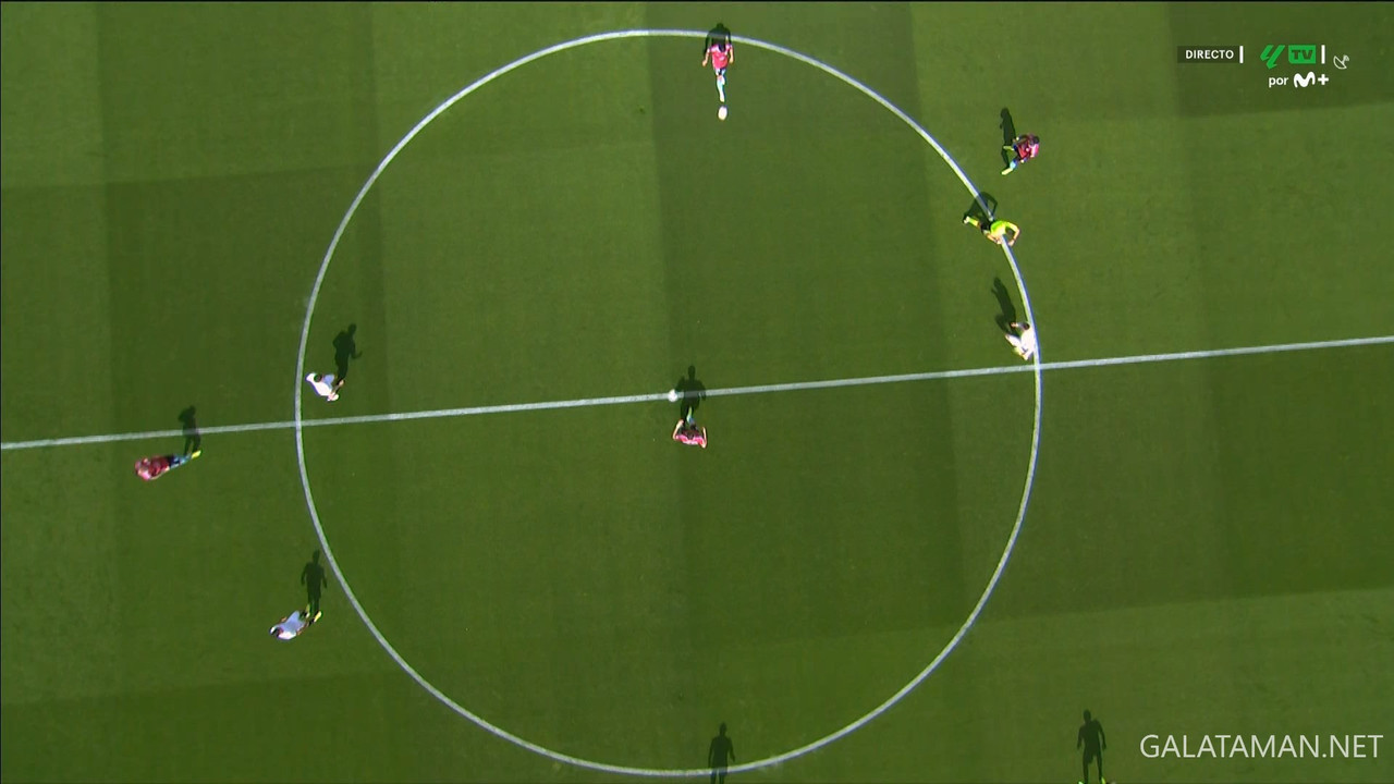 [Image: 03-17-13-05-00-M-La-Liga-HD-ES-Sevilla-v...35-171.jpg]