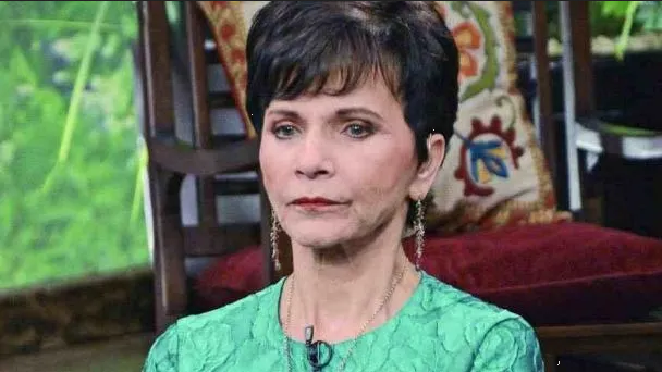 Humillan a Pati Chapoy por usar filtros para rejuvenecer