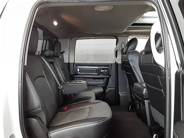 65D01C2A-BAC3-4BF2-ABE7-ECF4EA6D7C71