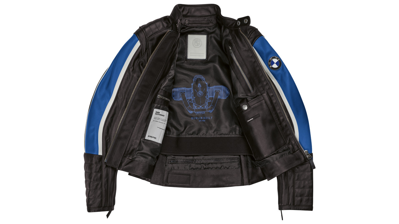 P90583011_highRes_the-new-bmw-motorrad