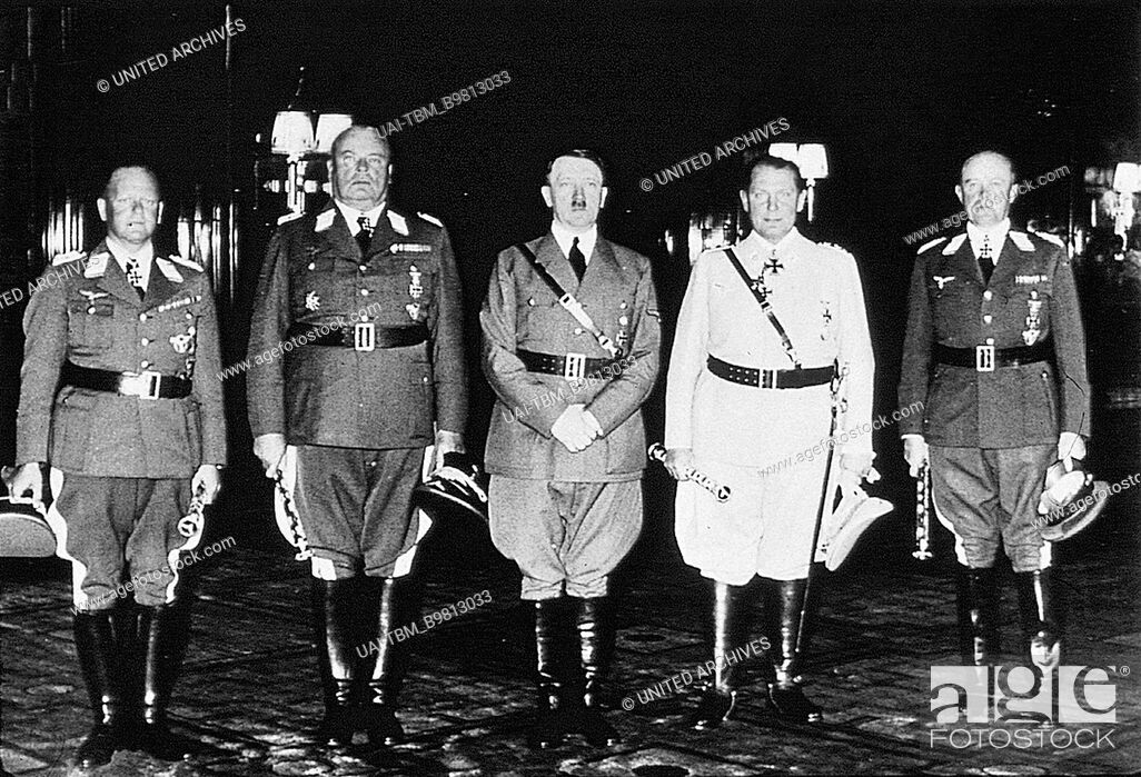 Hitlerovi muži / Hitlers Helfer / CZ