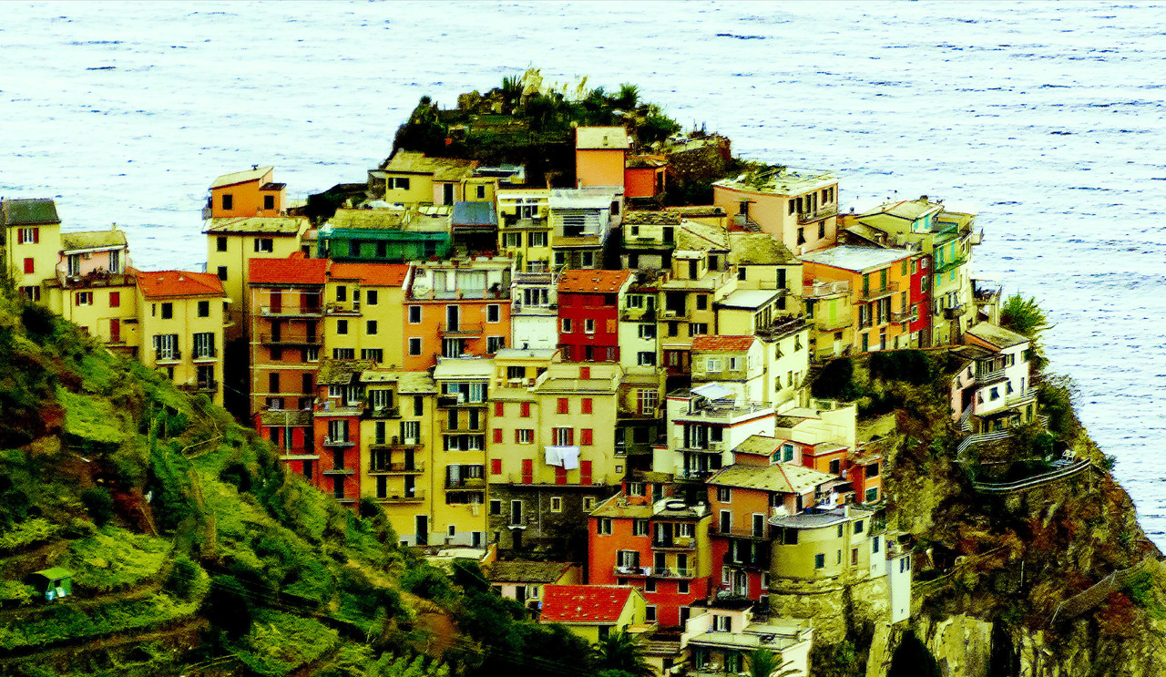 greenmountainvillage.jpg