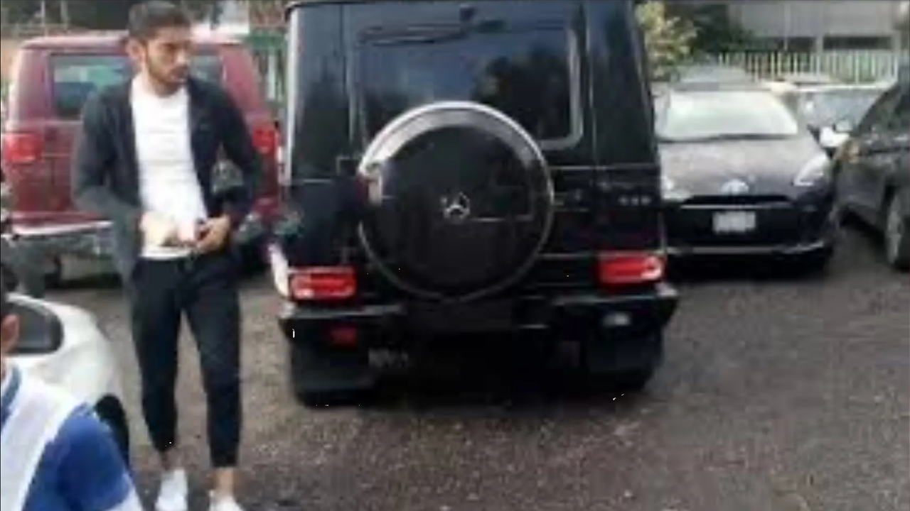 El portero de Cruz Azul Jesús Corona sufre asalto