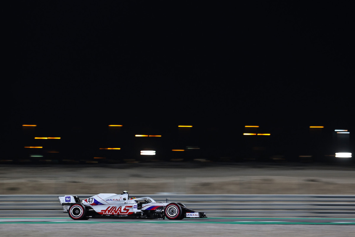 [Imagen: f1-gp-qatar-venerdi-libere-330.jpg]