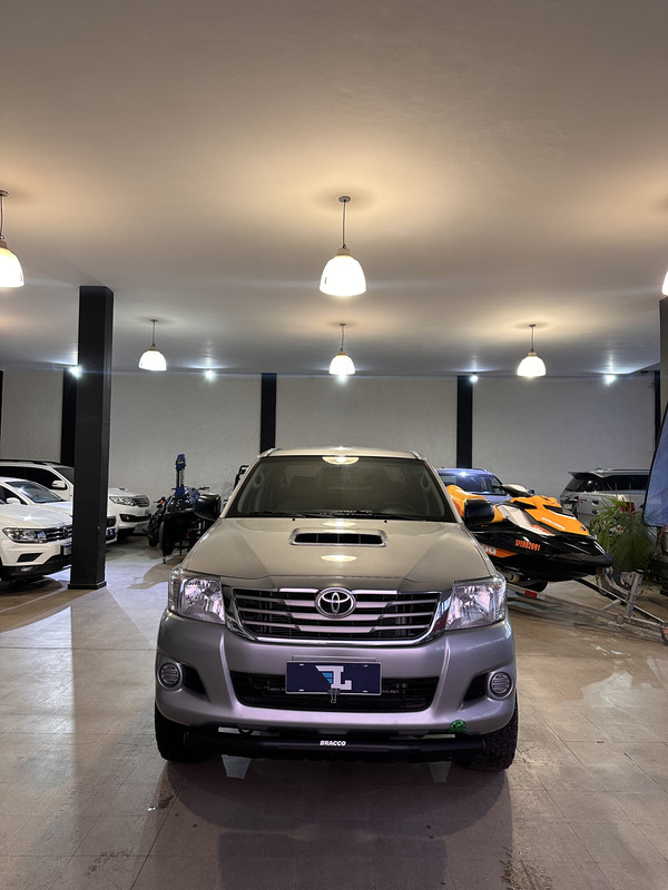 Toyota Hilux DX 2.5 4x4 - 2