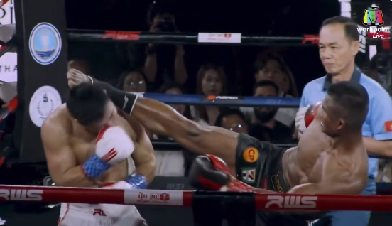 Буакау се завърна с победа номер 244