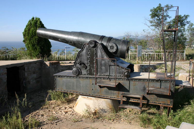 280-мм мортира еще одно орудие Утеса
