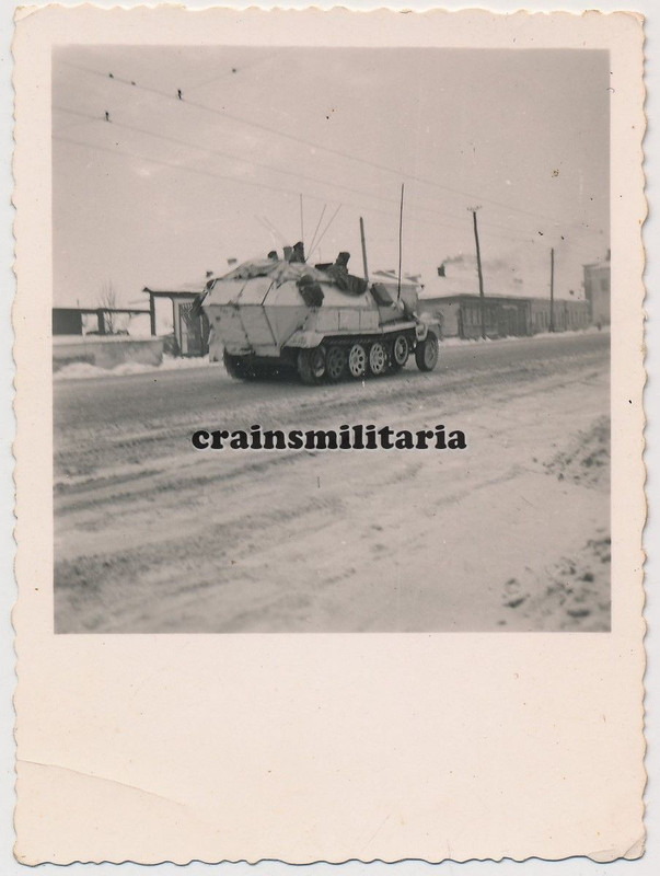 Orig. Foto Vormarsch SdKfz 251 Panzerspähwagen Panzer in Russlan