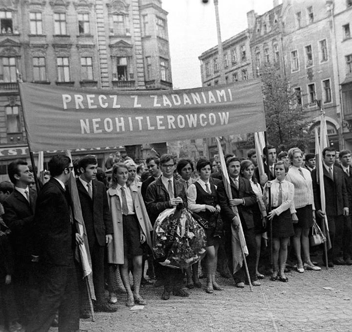 Precz z żądaniami neohitlerowców