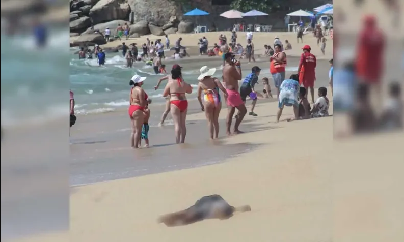 Tres cadáveres aparecen en las playas de Acapulco durante el fin de semana