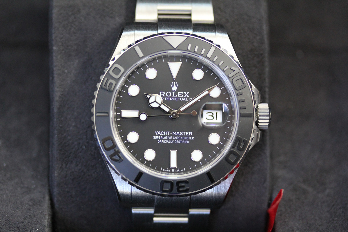 Rolex Yachtmaster - Titanium - YM42 - 226627 - 2024 - Complete
