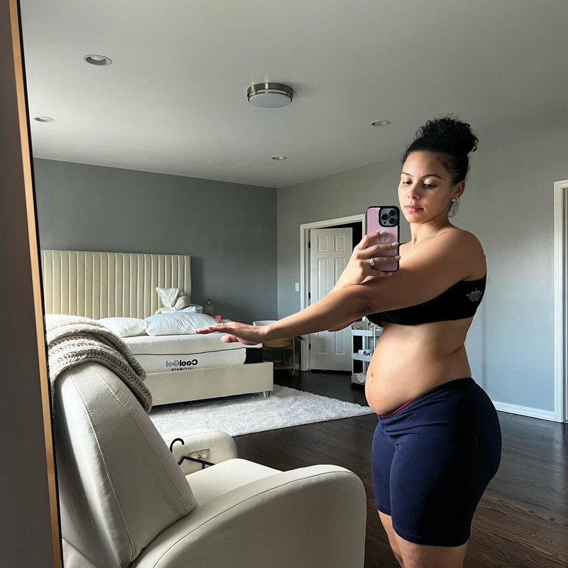 meetthesimmons posts 2024-01-24 06.25 C2fH1YMuF7A_2_4 421516717_18412083325063017_817107273351231164