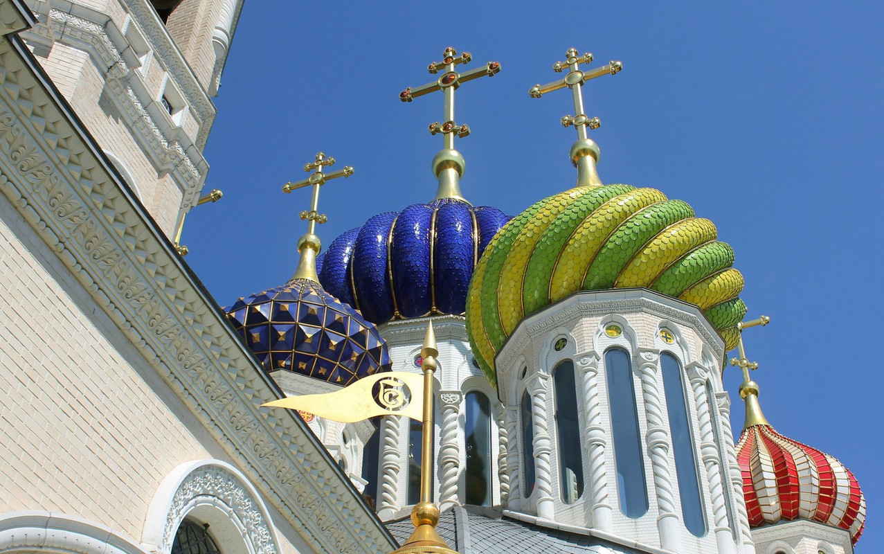 multi-russian-church.jpg