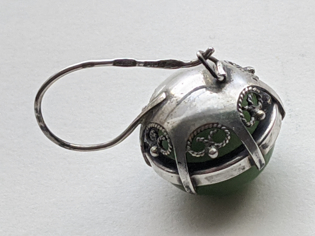 00000IMG_00000_BURST20200511184225617_COVER