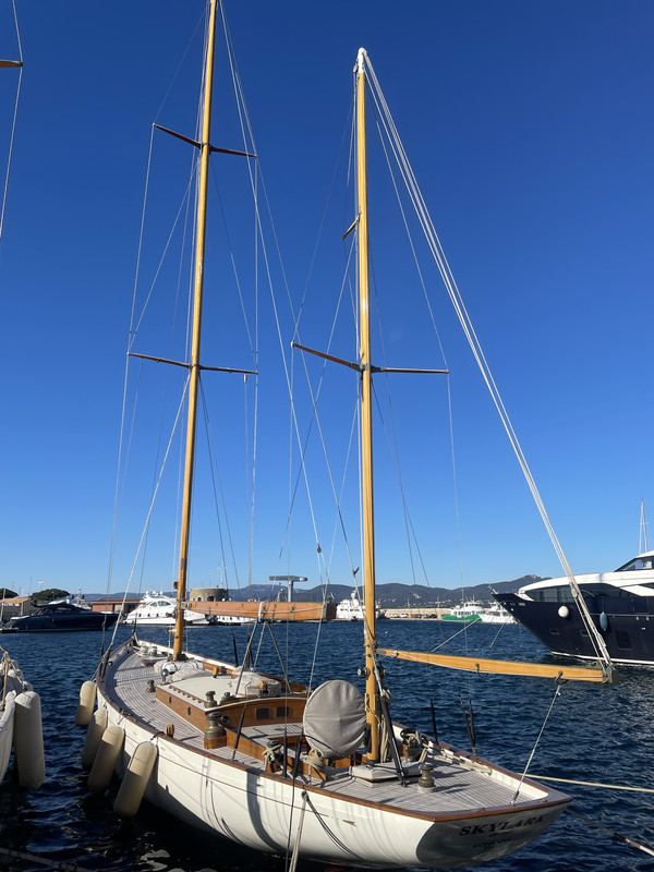 B5A9BB5B-8030-4B73-BE89-08375F33D2DB