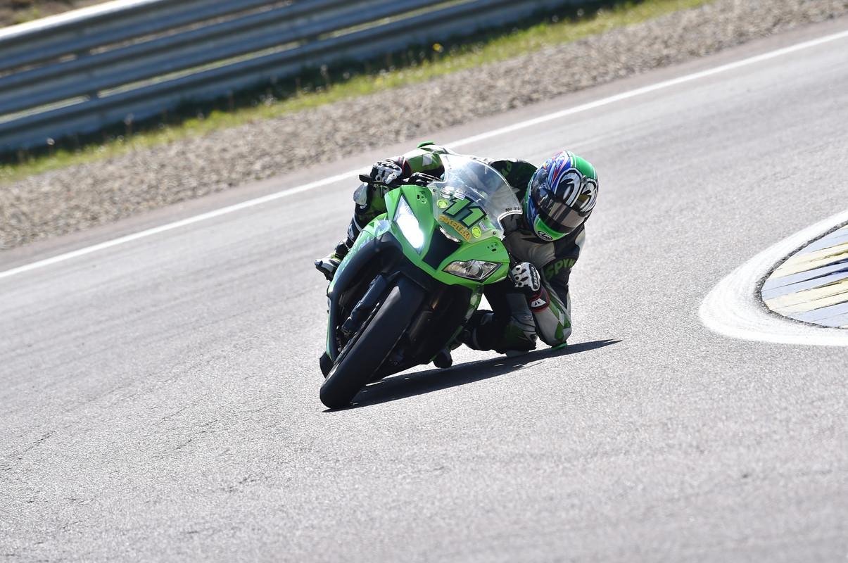 8416C4BF-72DF-4FFF-B4F6-17A01125B864