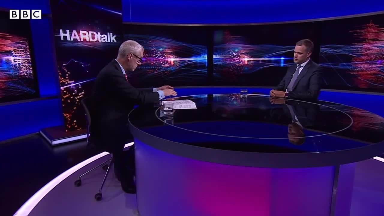 BBC žurnalistas nusodino landzberginį gaivalą, rezistento Nr. 1 paskirtą urm ministru