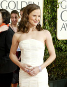 Jennifer Garner - 61st Annual Golden Globes Awards in Los Angeles 01/25/2004