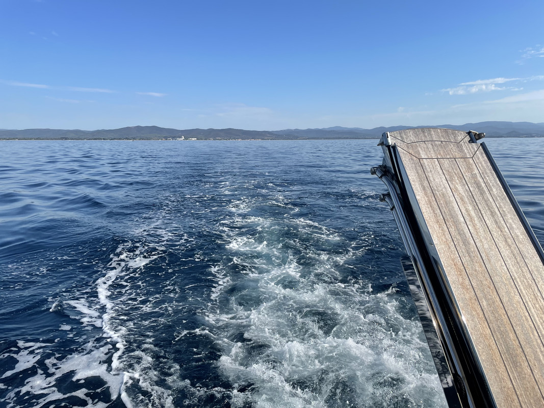 E73C2B98-44FD-470C-B7ED-6DC80073B5AE