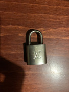 6C31CF68-54DC-48EB-B371-CB28B28F8DBF