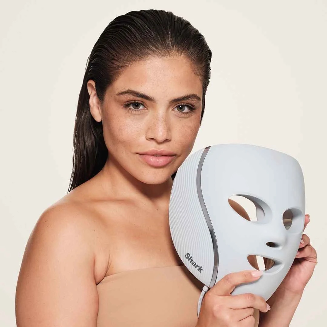 Glow Up with the Best LED Face Masks: Your Guide to Wrinkle Reduction and Redness Relief  