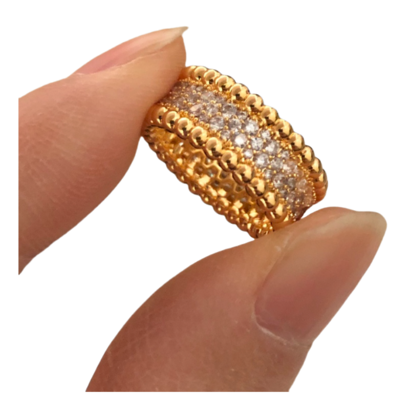Van Cleef & Arpels Ring — BoonBuy Finds