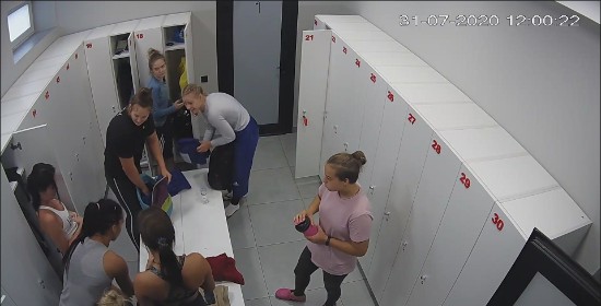 [Image: Voyeur52105120910.jpg]