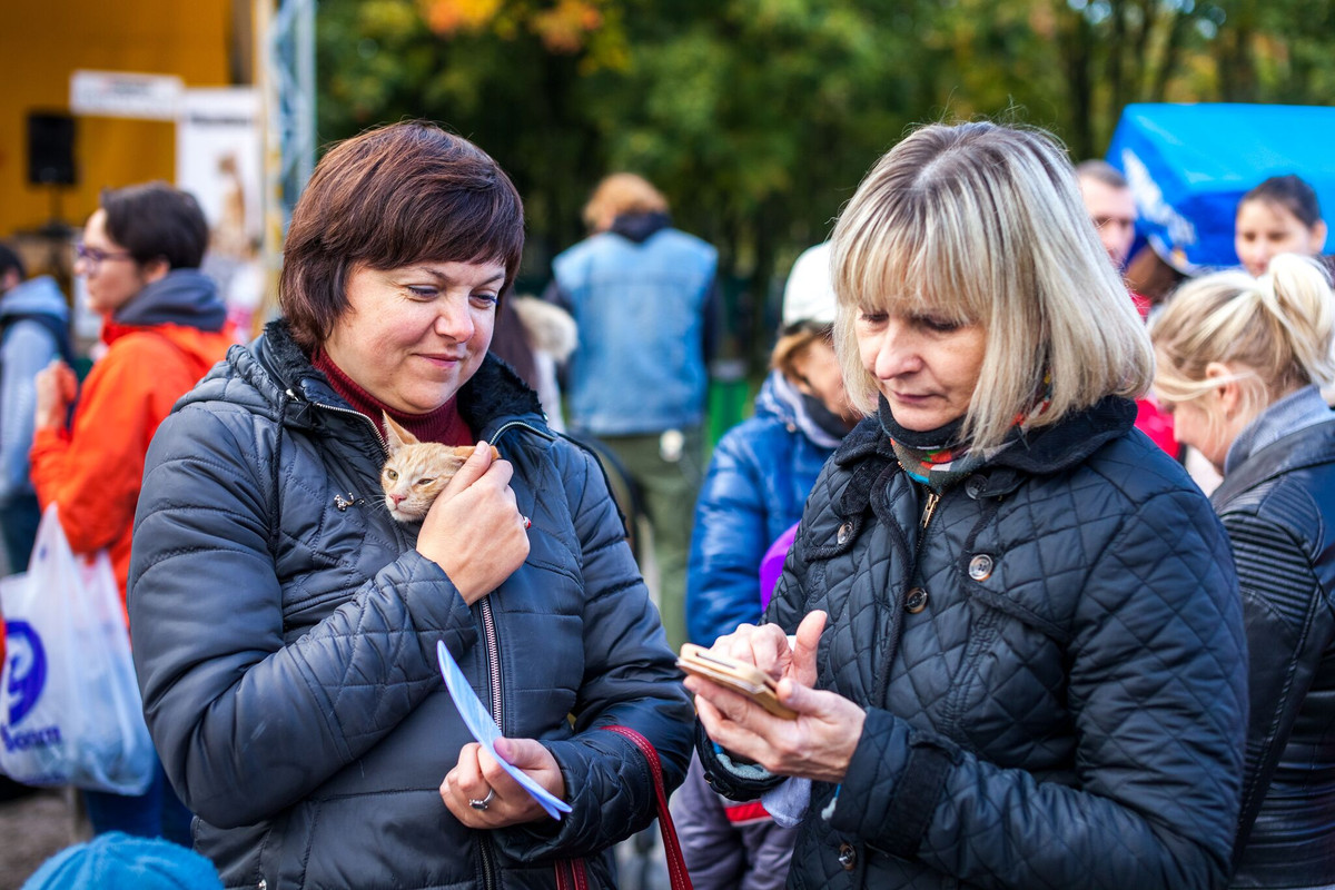 E09D9B6F-C0EB-4568-8A41-AE4520354AB2