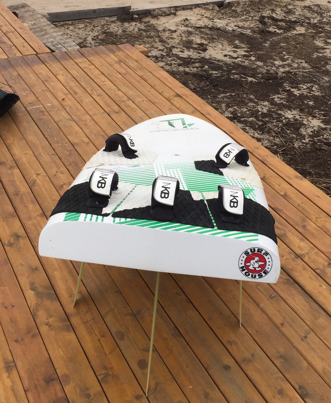 598C510D-3299-4C77-A0B5-E6639F2C8ACB