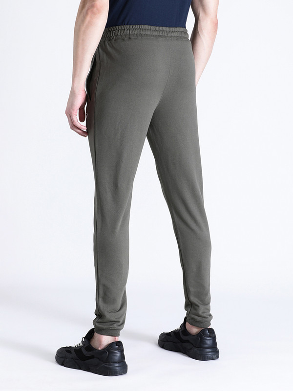 CRJ1 07 DK OLIVE 3