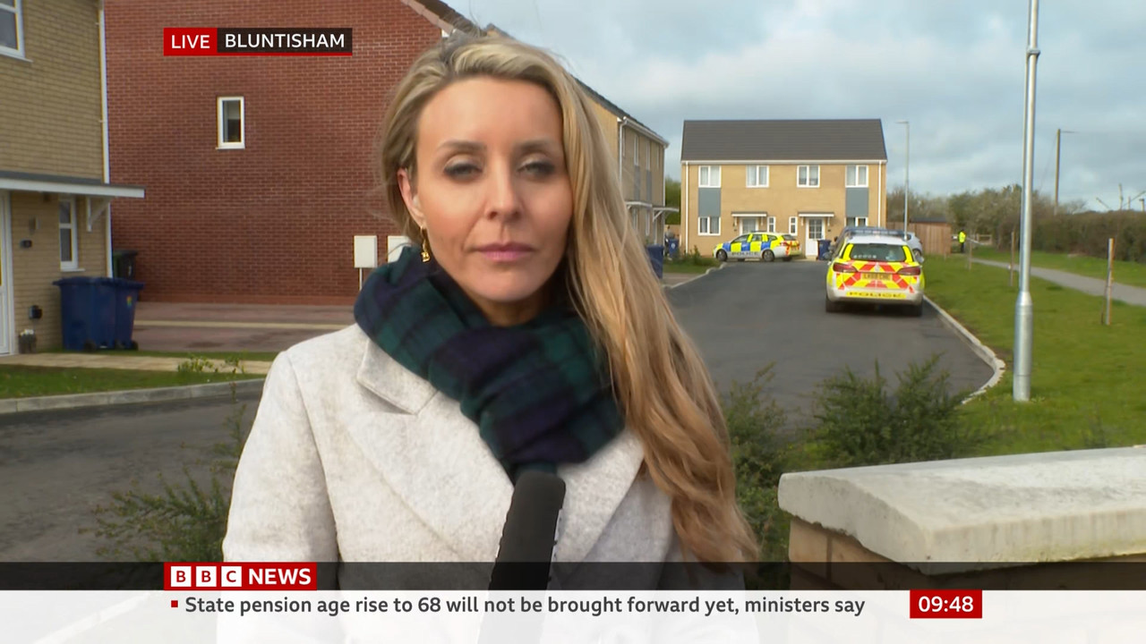 BBC News_20230330_09001000.ts_snapshot_00.46.56.253