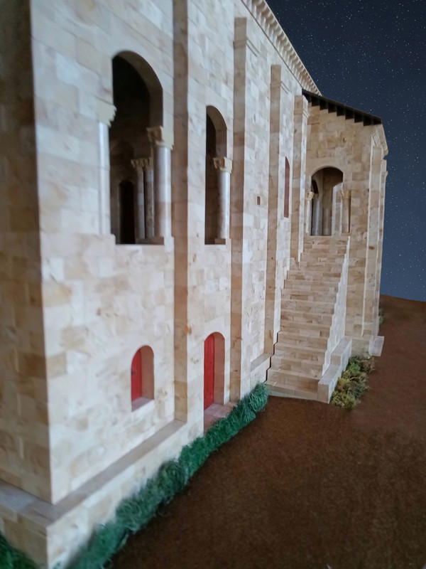 Santa María del Naranco 018