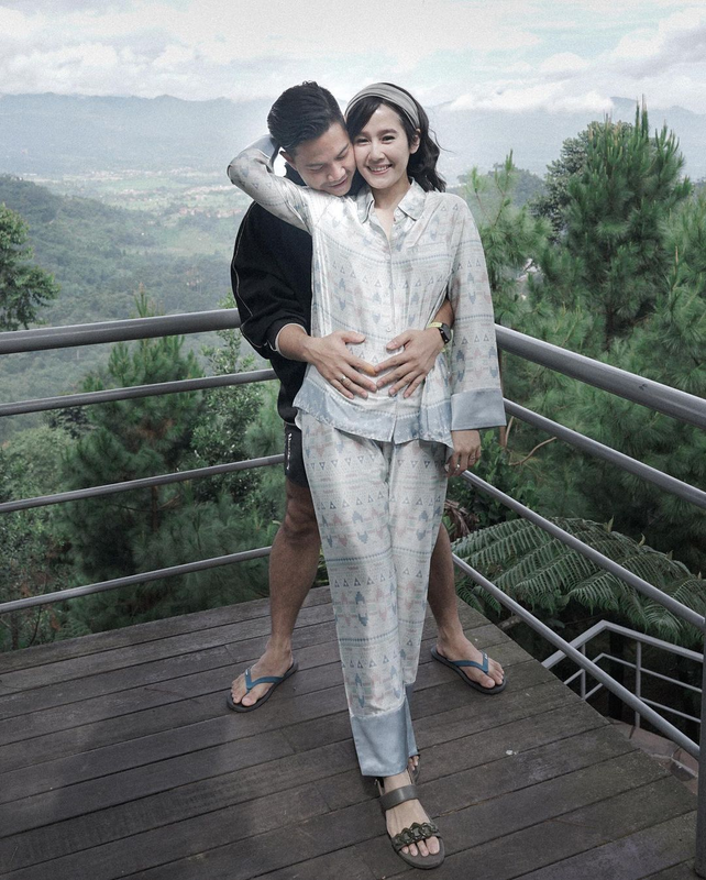 Ardina Rasti dan Arie Dwi Andika