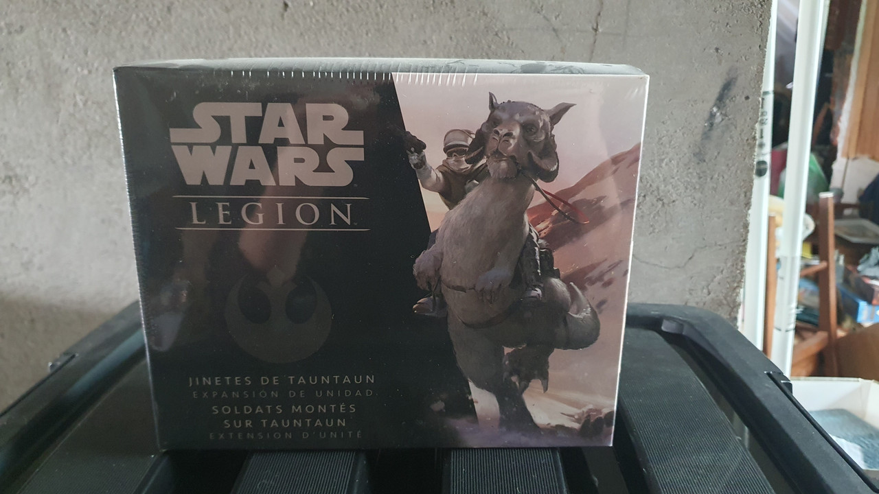 [Image: SWL_-_Tauntauns.jpg]