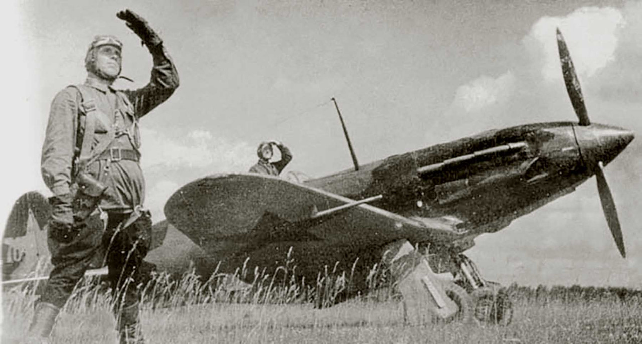 Mikoyan-Gurevich-MiG-3-White-0-Moscow-Front-summer-1942-02