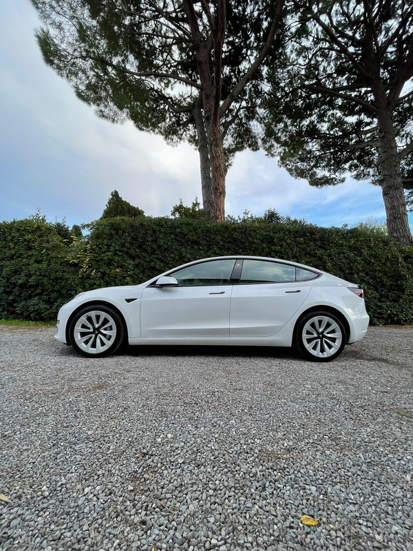 AE0AE2FB-D4E9-4FE7-86EE-68915F3C0916