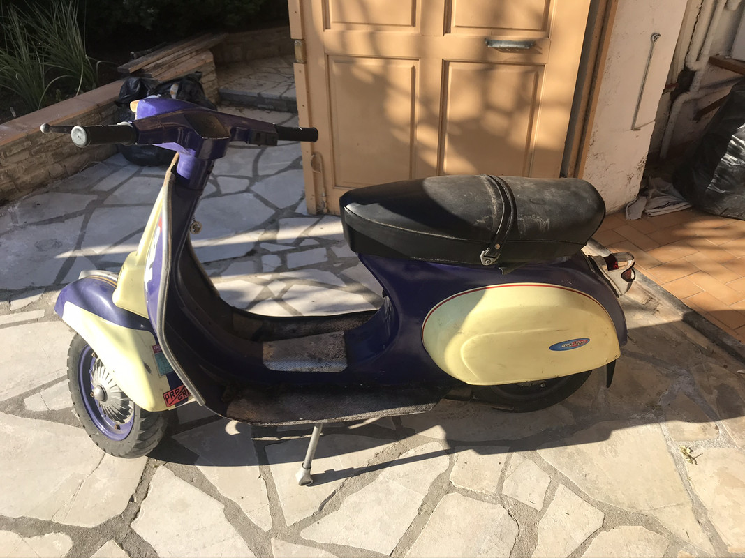 F0CEC4D8-954F-4320-ABA8-D7F311A7B86F