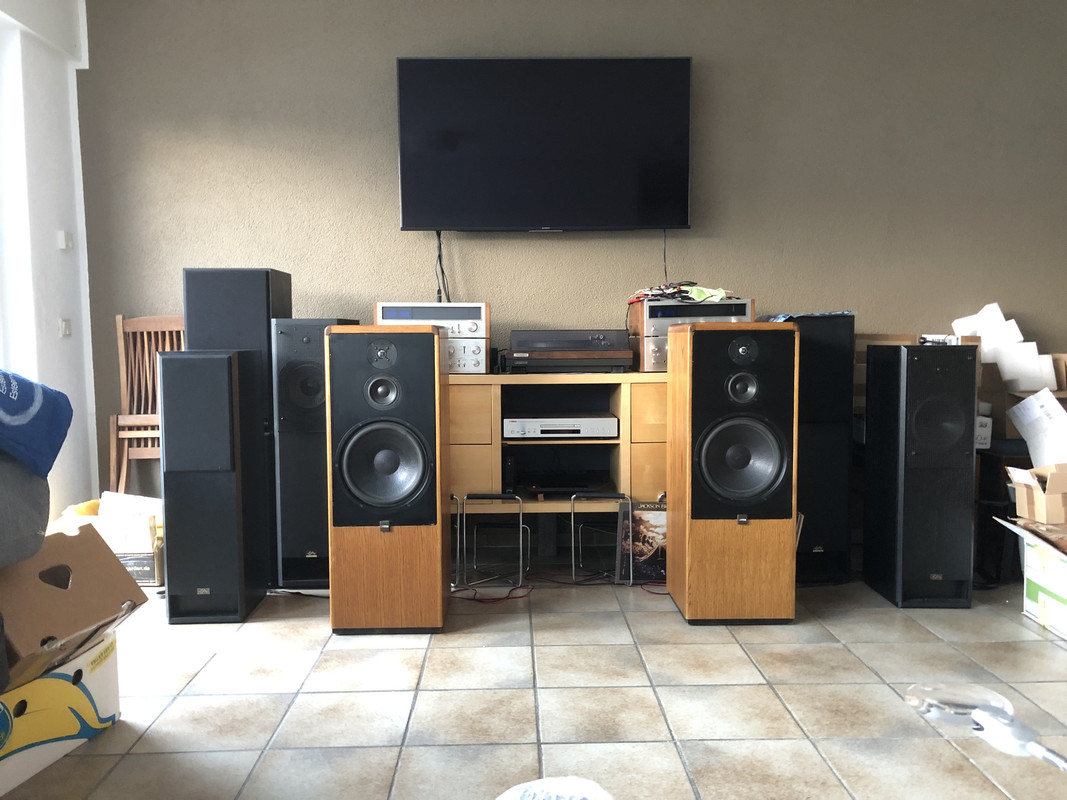 FEF5F55B-F30D-4B3D-BE7C-6F7A568089CC